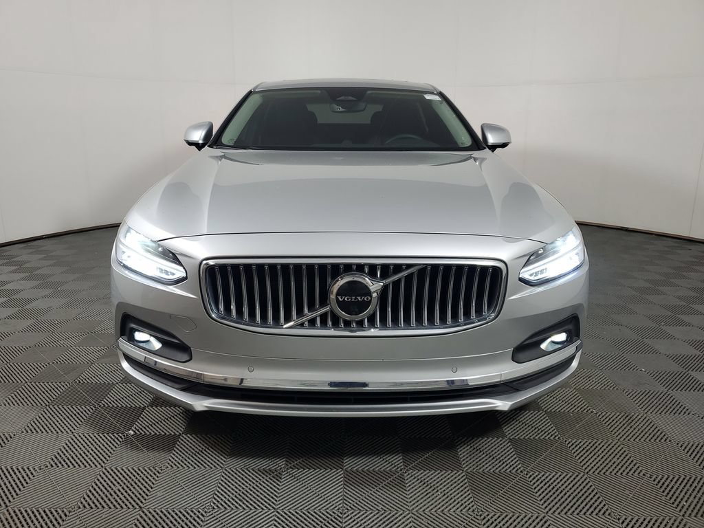 Used 2022 Volvo S90 B6 Inscription w/ Advanced Package AWD/4WD image 2