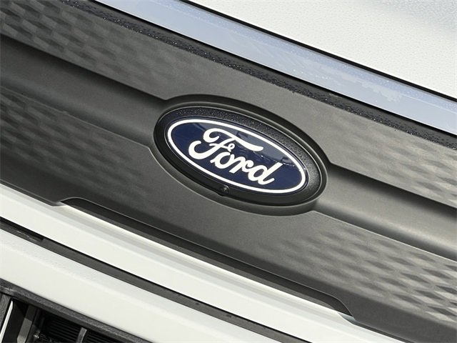 New 2025 Ford F150 Lightning XLT image 3