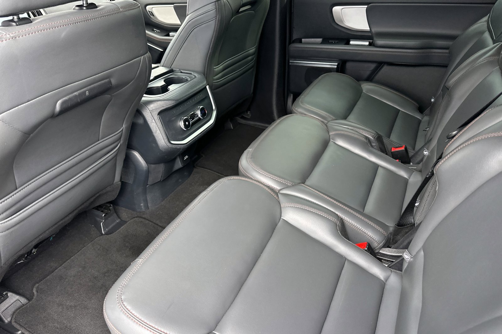 Used 2025 Ford Expedition Max Active image 11