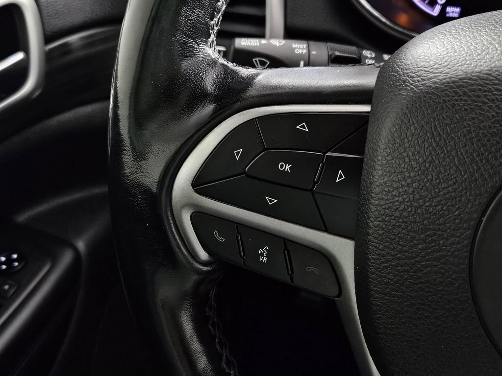 Used 2020 Jeep Grand Cherokee Altitude RWD image 20