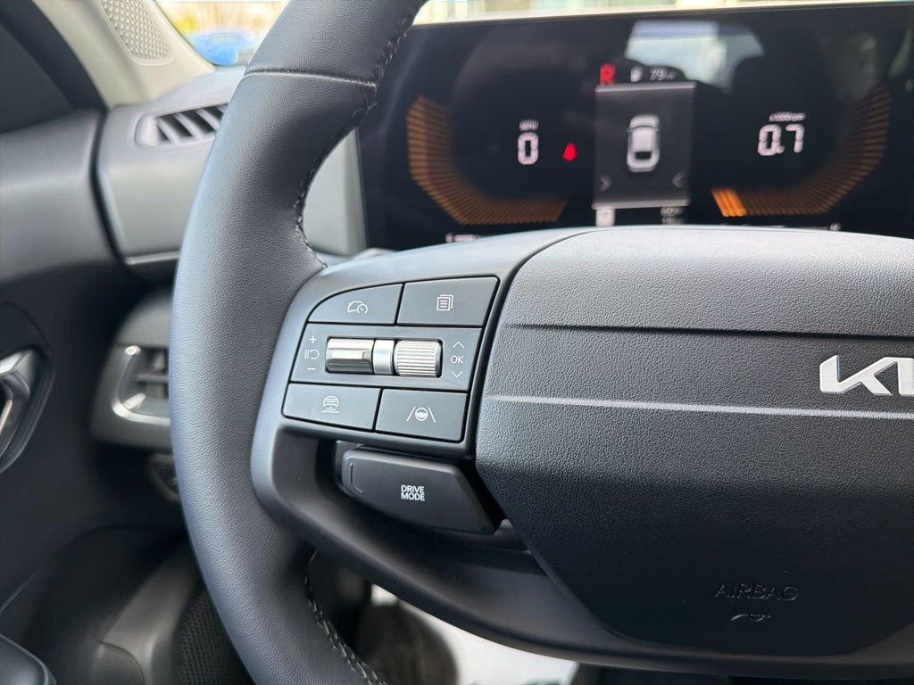 New 2026 Kia K4 EX image 33
