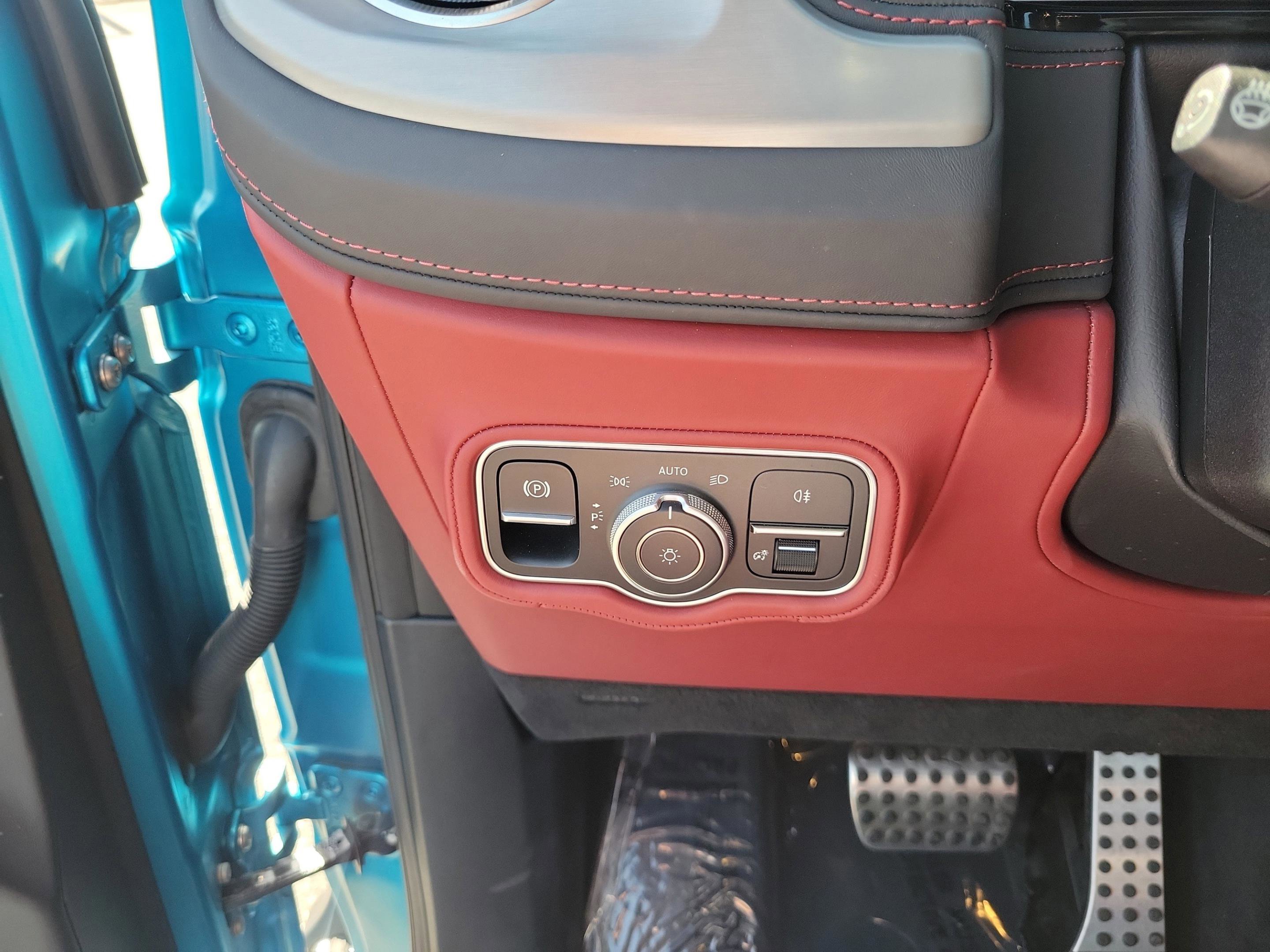 Certified 2025 Mercedes-Benz G 63 AMG 4MATIC image 26