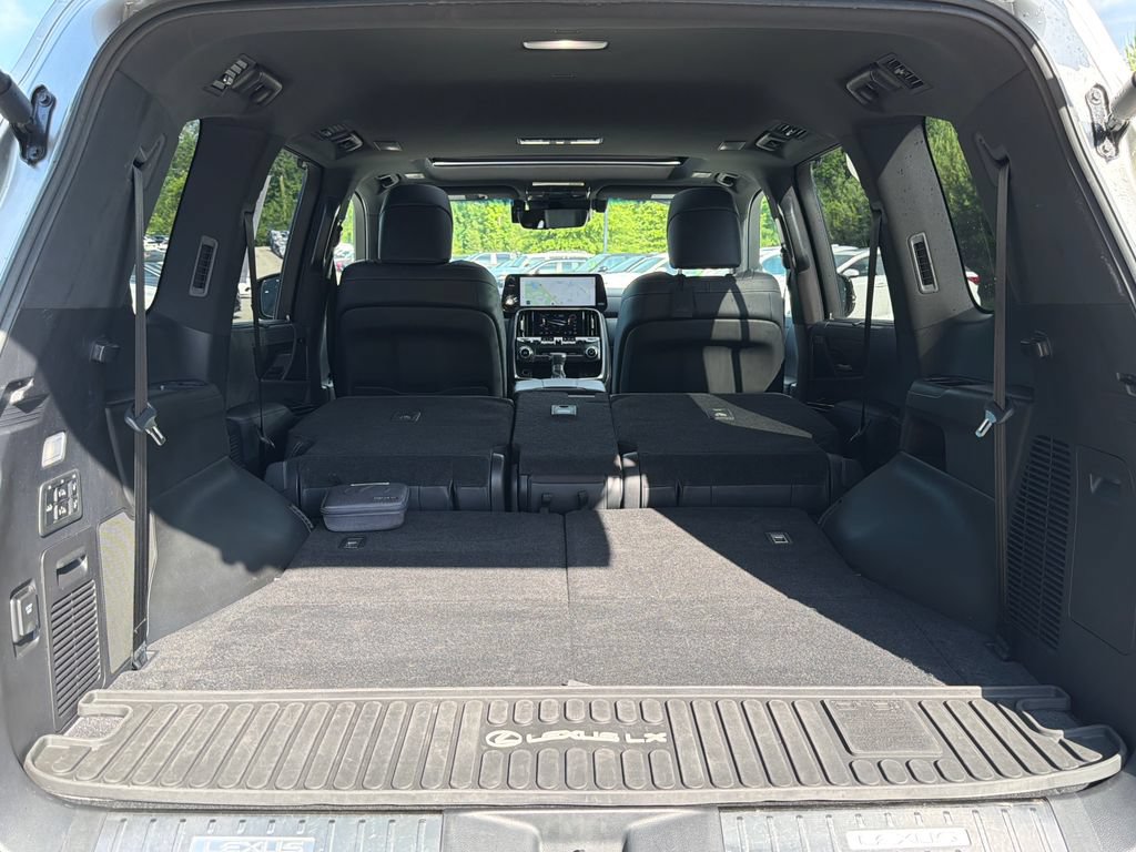 Used 2023 Lexus LX 600 4WD w/ Appearance Package image 42