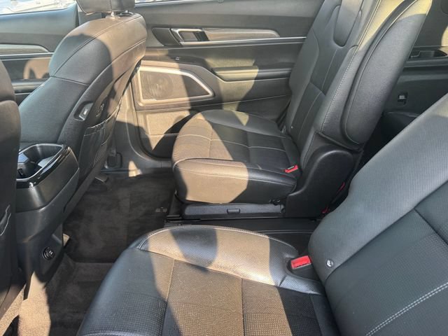 Used 2021 Kia Telluride EX w/ EX Premium Package AWD/4WD image 28