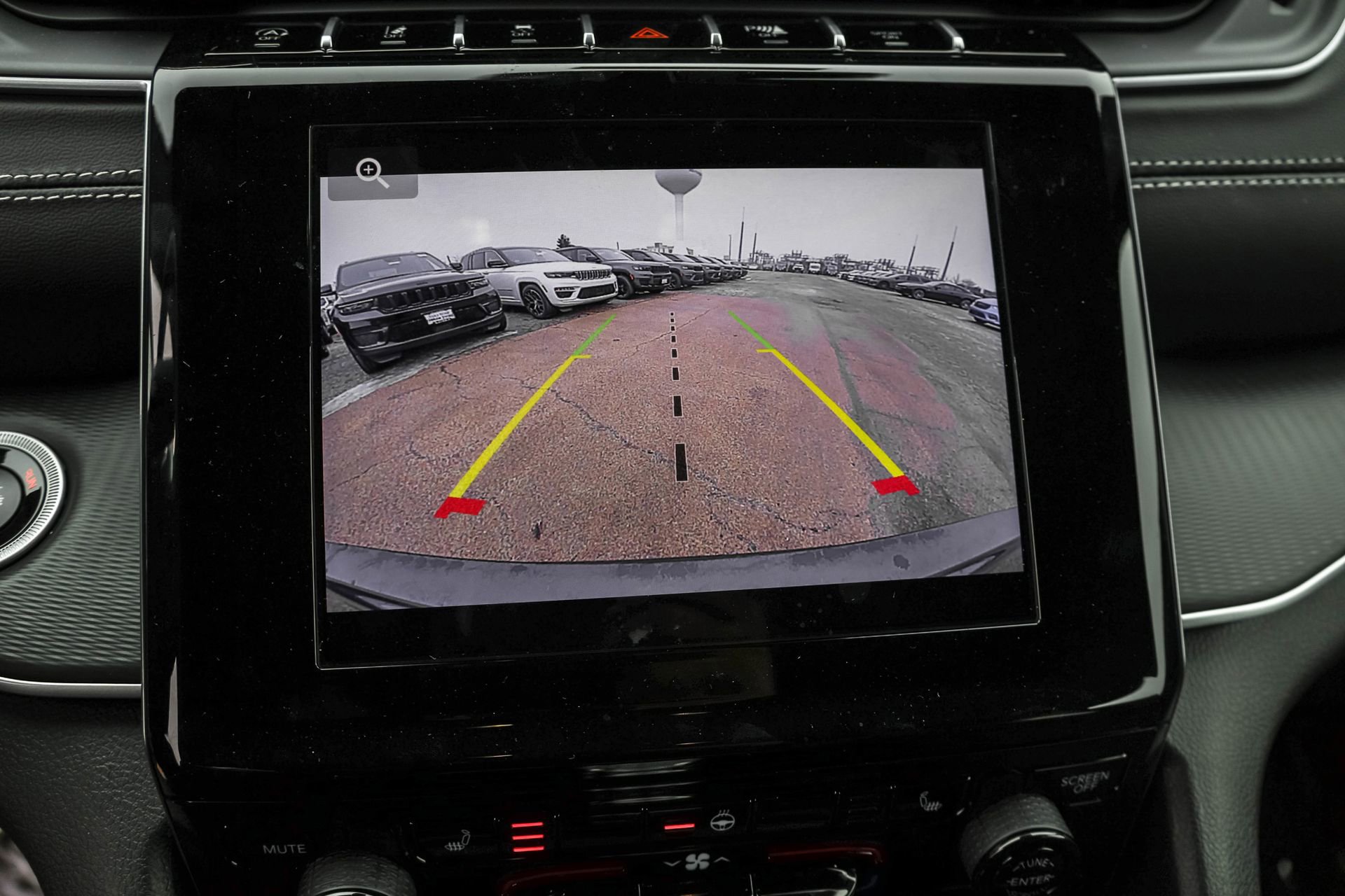 New 2025 Jeep Grand Cherokee L Altitude image 22