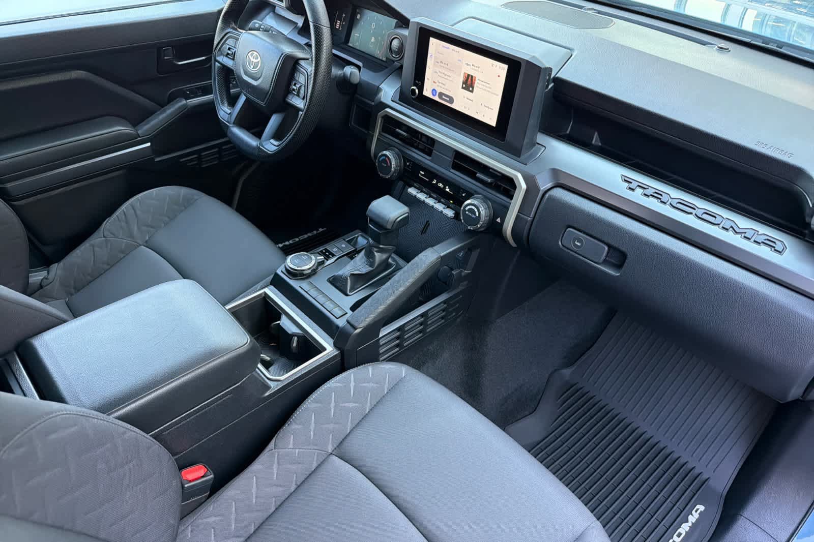 Used 2026 Toyota Tacoma SR5 AWD/4WD image 17