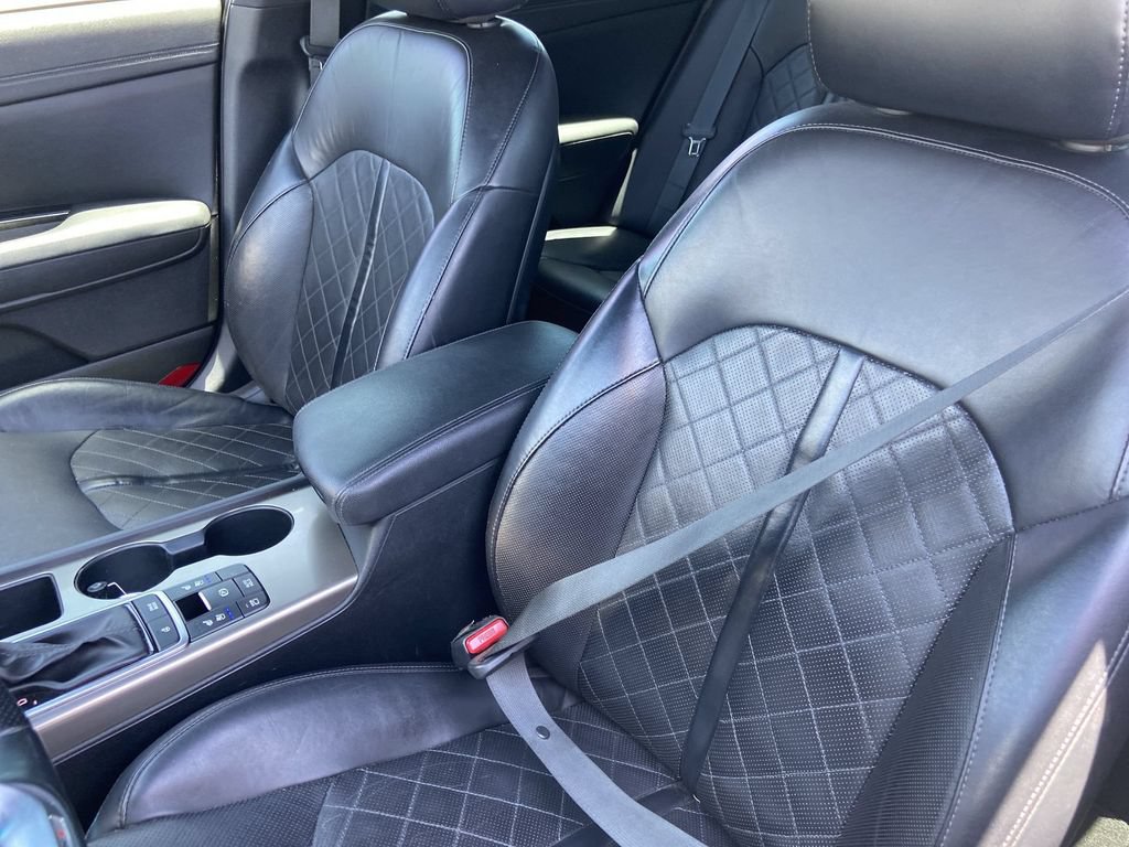Used 2019 Kia Optima SX w/ SX Limited (Black) Package FWD image 16