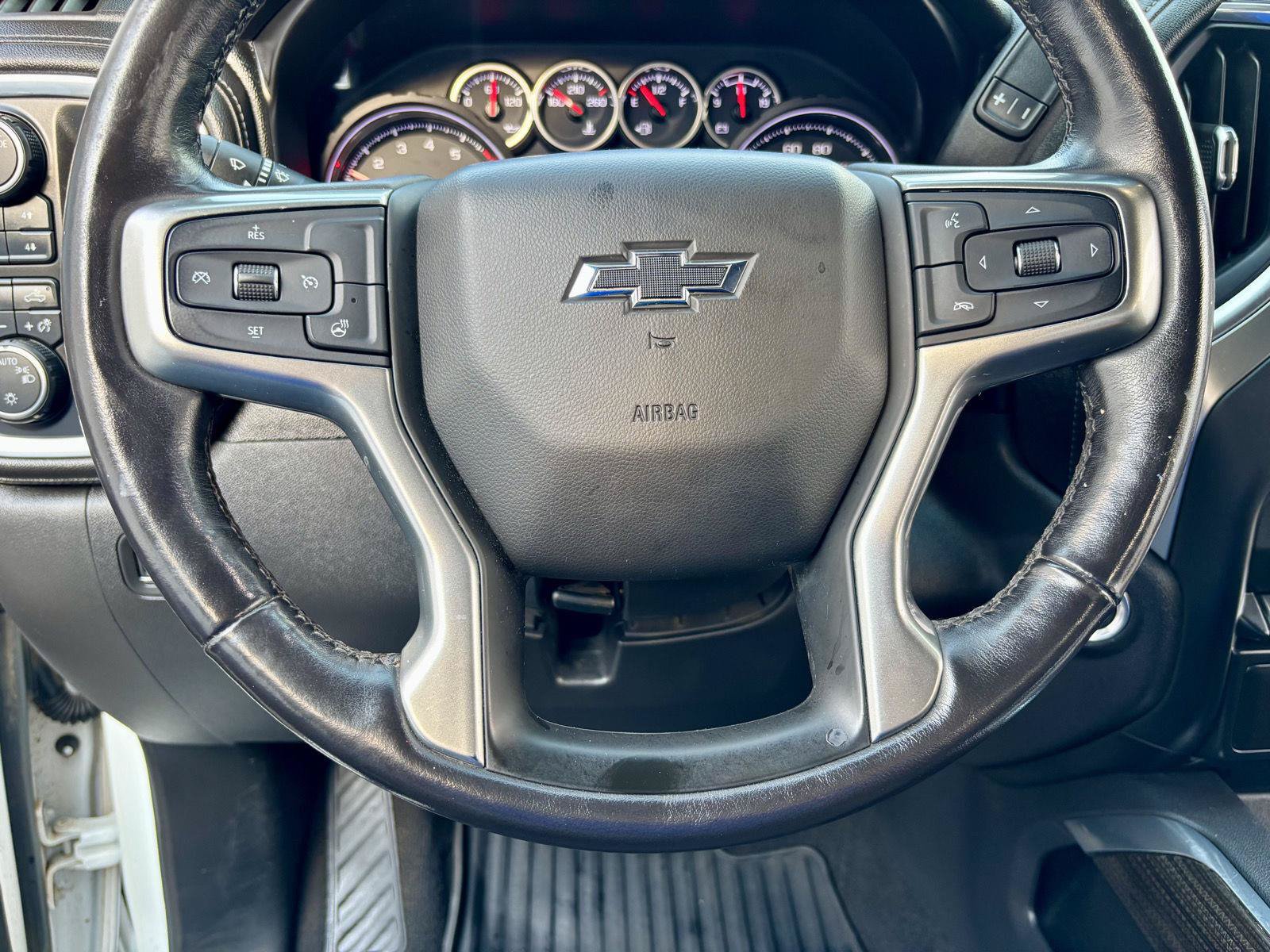 Used 2020 Chevrolet Silverado 1500 RST w/ Texas Edition AWD/4WD image 40