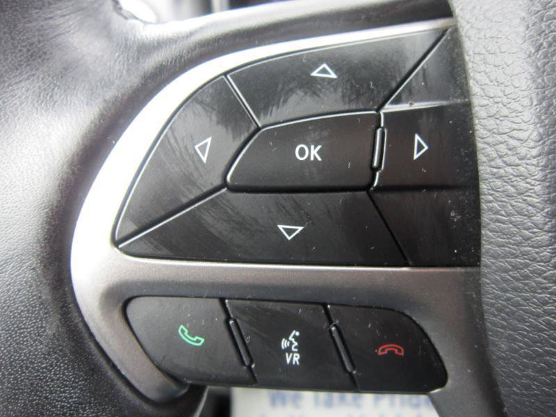 Used 2020 Jeep Grand Cherokee Altitude image 13