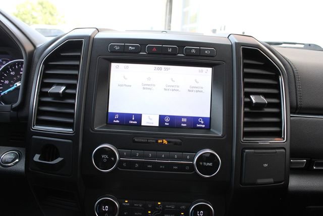 Used 2020 Ford Expedition Limited w/ Equipment Group 302A AWD/4WD image 16
