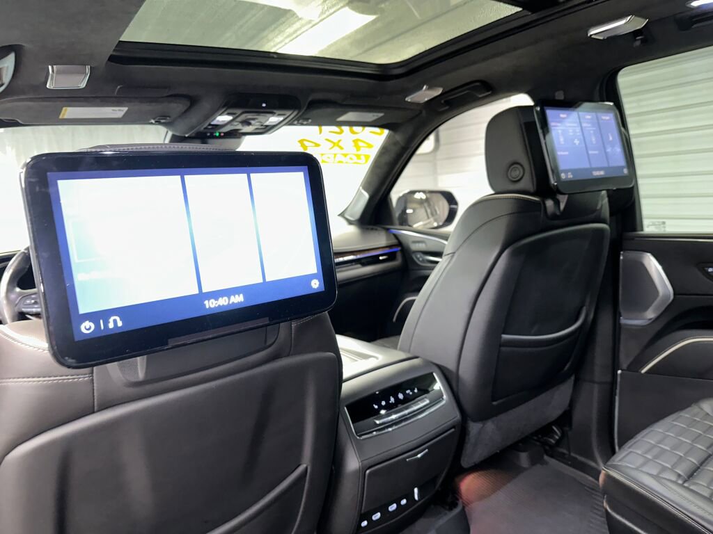 Used 2021 Cadillac Escalade Premium Luxury Platinum image 23
