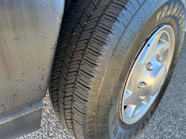 Used 2012 Ford E-250 and Econoline 250 w/ PWR Group image 38