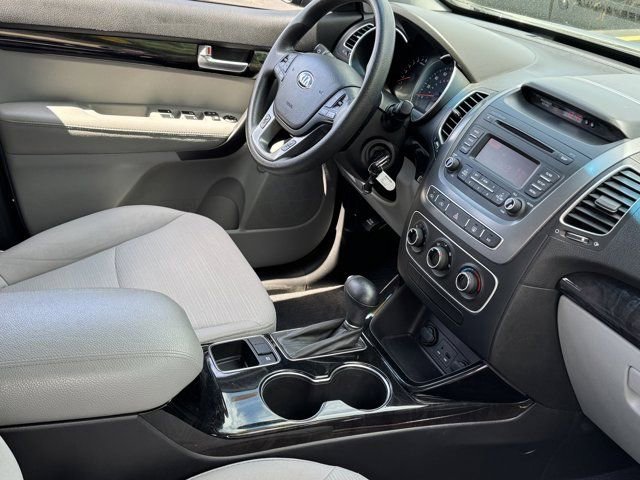Used 2014 Kia Sorento LX AWD/4WD image 10