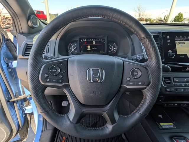 Used 2025 Honda Passport TrailSport image 13
