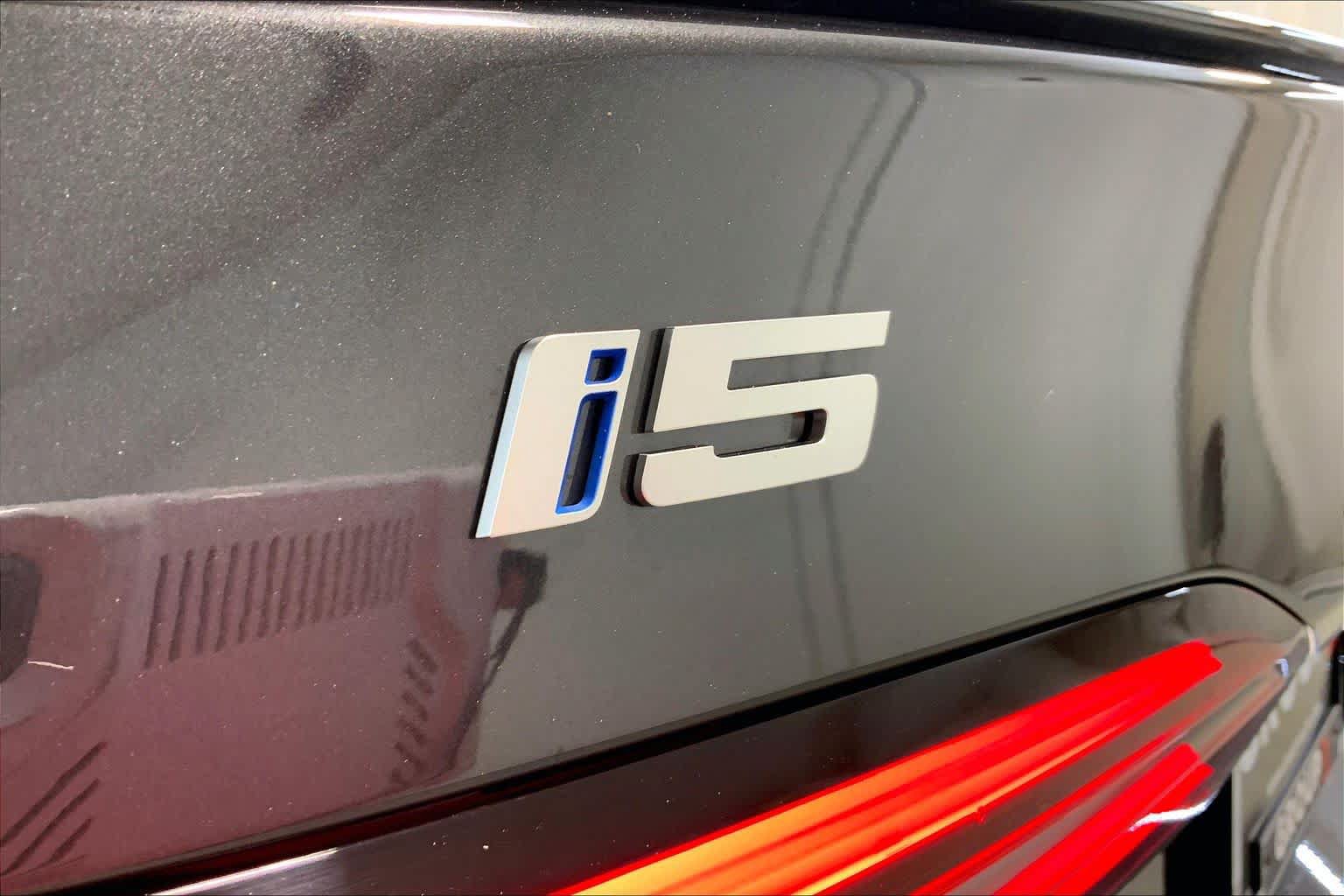 Used 2026 BMW i5 M60 AWD/4WD image 29