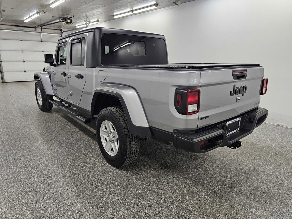 Used 2021 Jeep Gladiator Sport AWD/4WD image 7