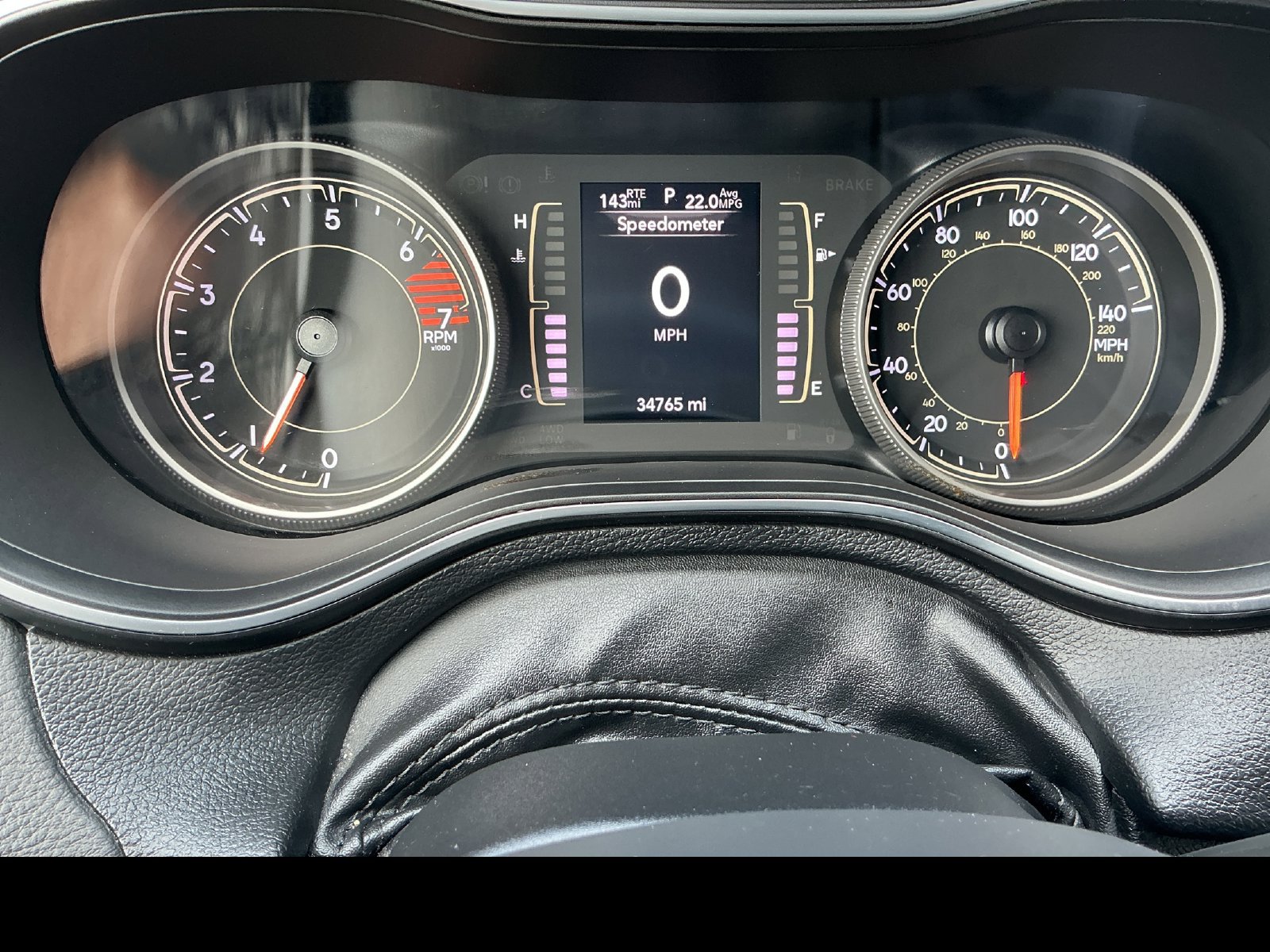 Used 2021 Jeep Cherokee Latitude Plus AWD/4WD image 16