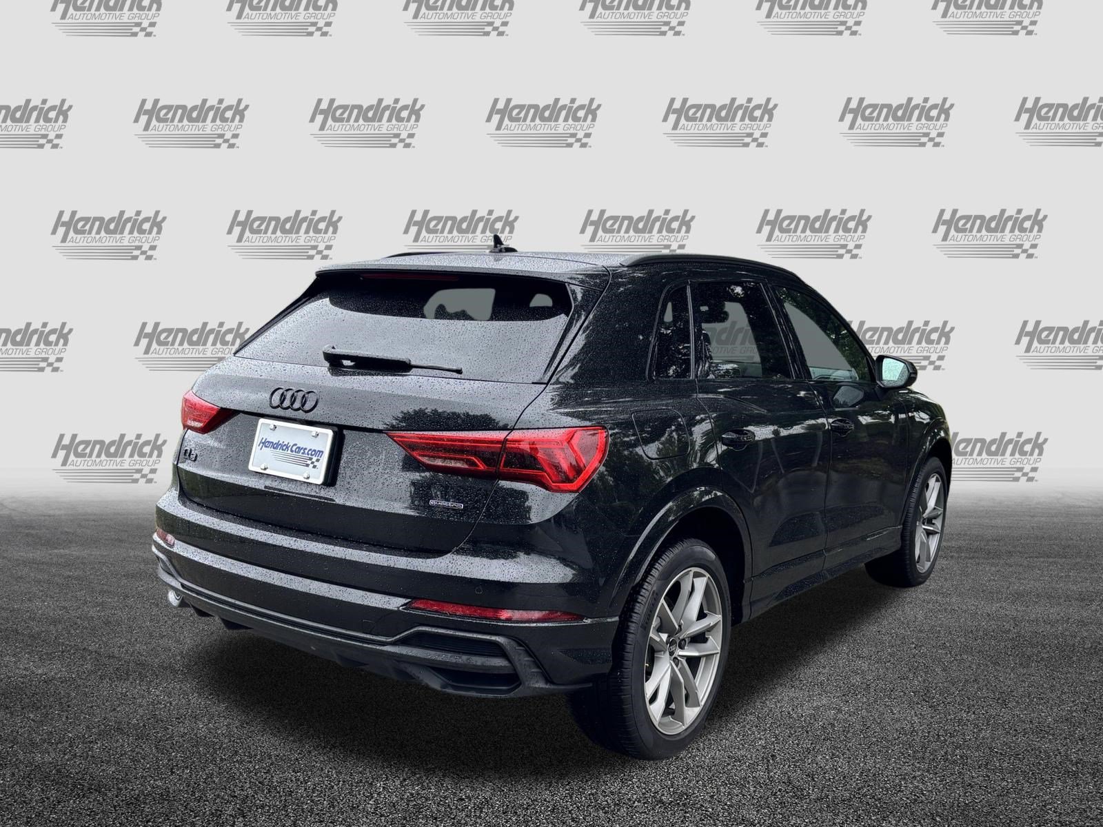 Used 2025 Audi Q3 2.0T Premium w/ Convenience Package AWD/4WD image 10