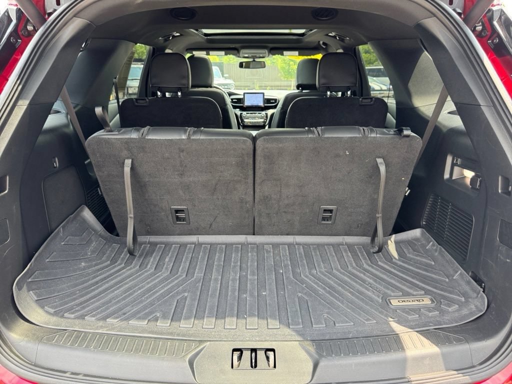 Used 2022 Ford Explorer ST-Line w/ Class IV Trailer Tow Package AWD/4WD image 14