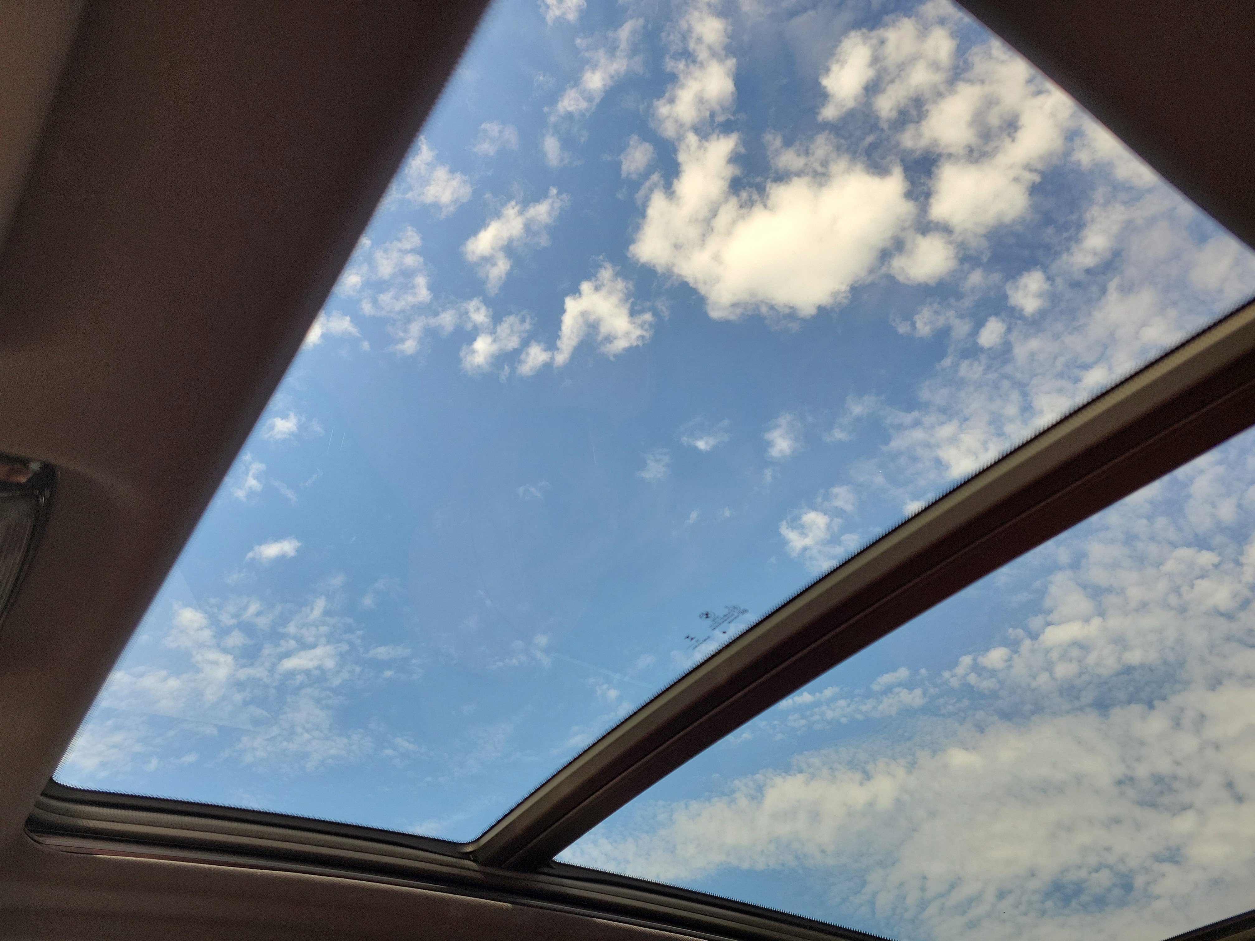 Used 2024 BMW X5 sDrive40i w/ Premium Package image 32