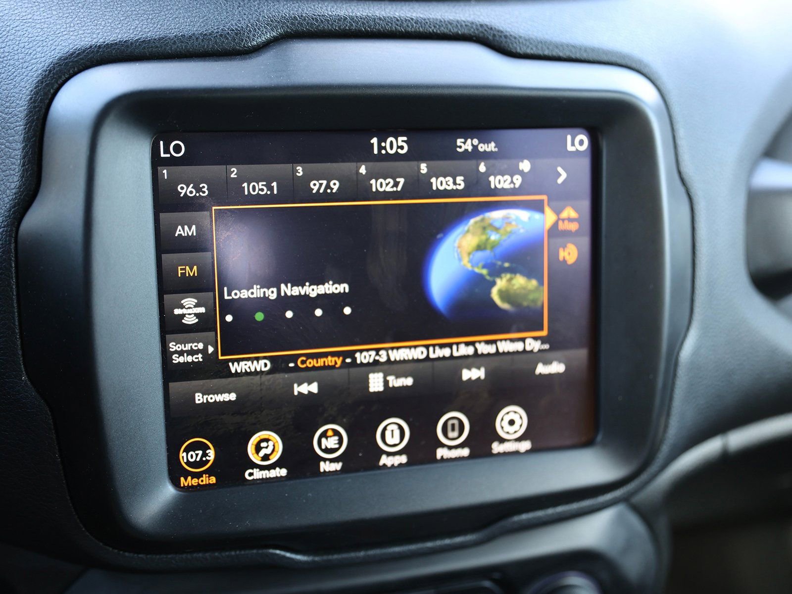 Used 2022 Jeep Renegade Altitude image 23