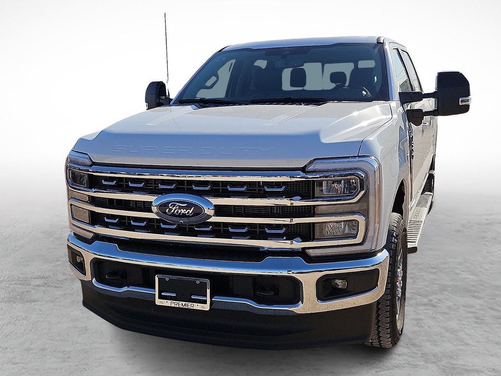New 2026 Ford F250 Lariat w/ FX4 Off-Road Package AWD/4WD image 4