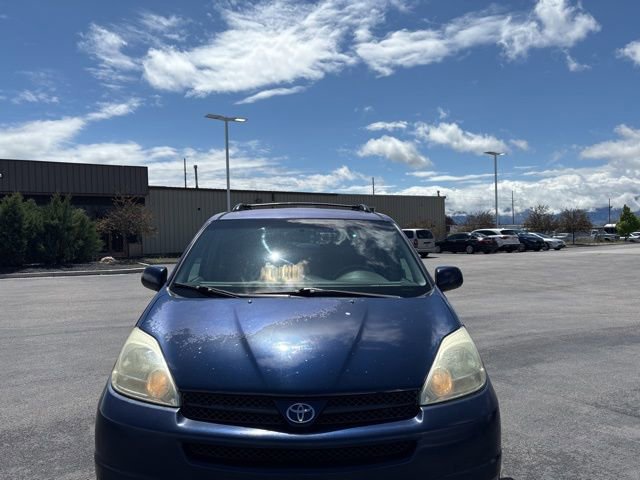 Used 2004 Toyota Sienna XLE FWD image 11