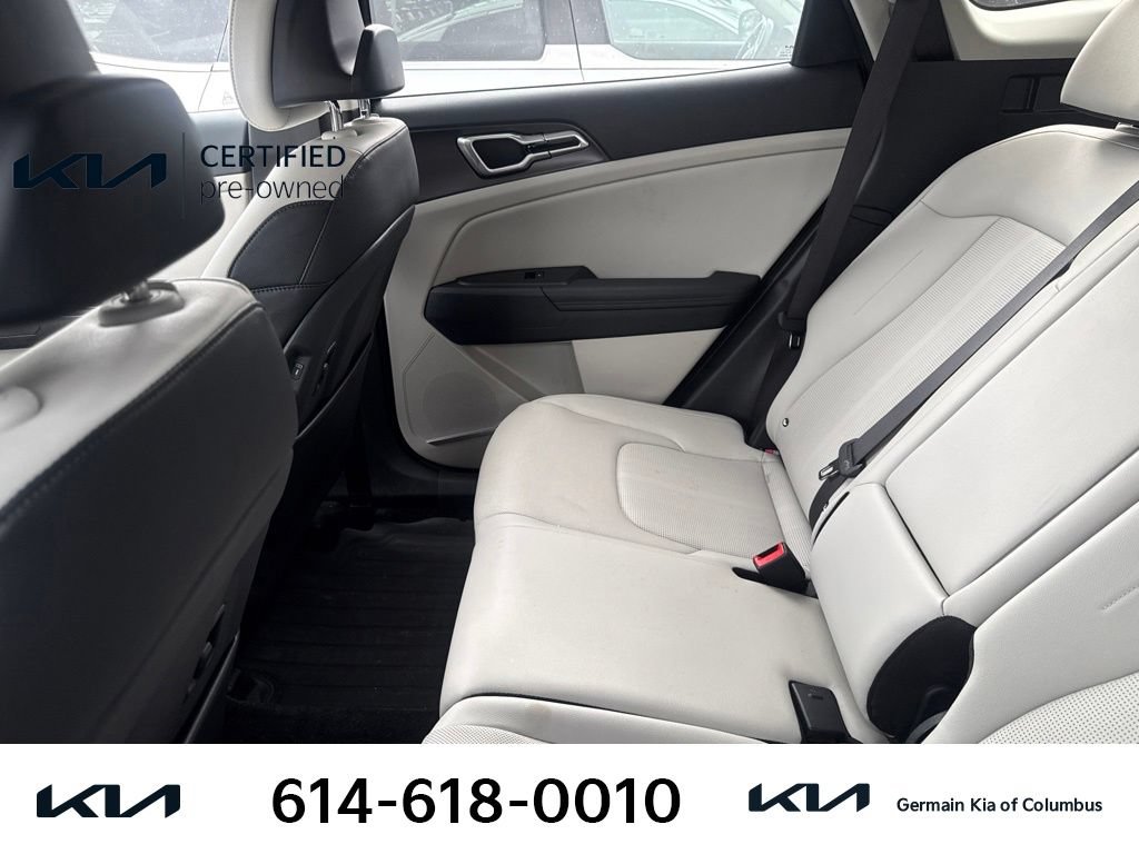 Certified 2026 Kia Sportage EX FWD image 9