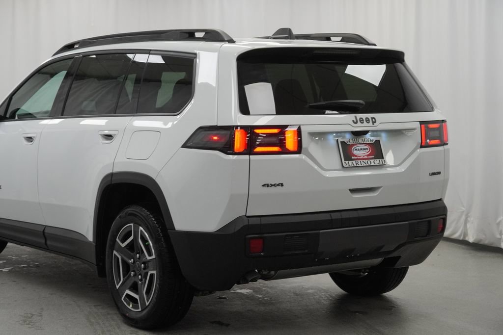New 2026 Jeep Cherokee Laredo image 12