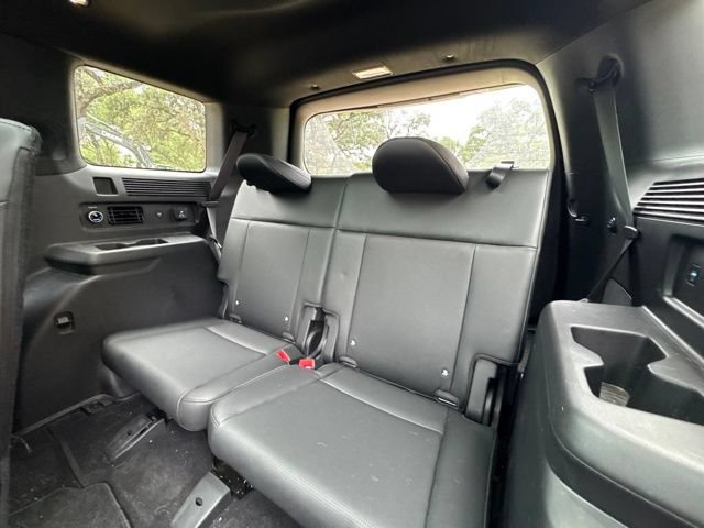 Used 2024 Hyundai Santa Fe Calligraphy FWD image 15