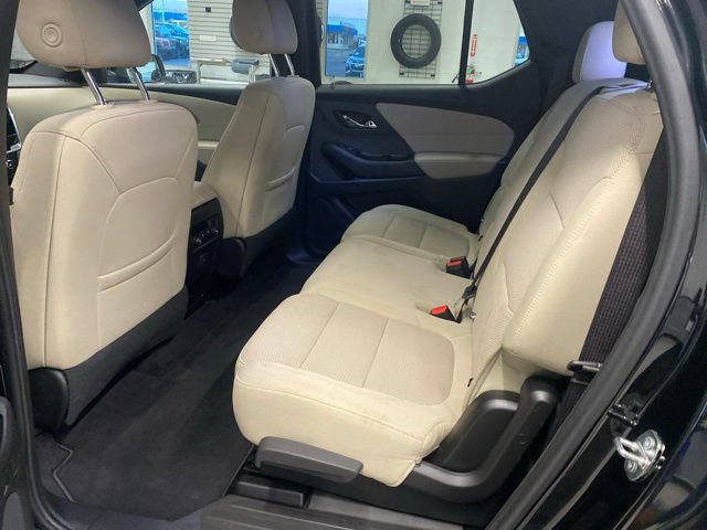 Used 2023 Chevrolet Traverse LS FWD image 29