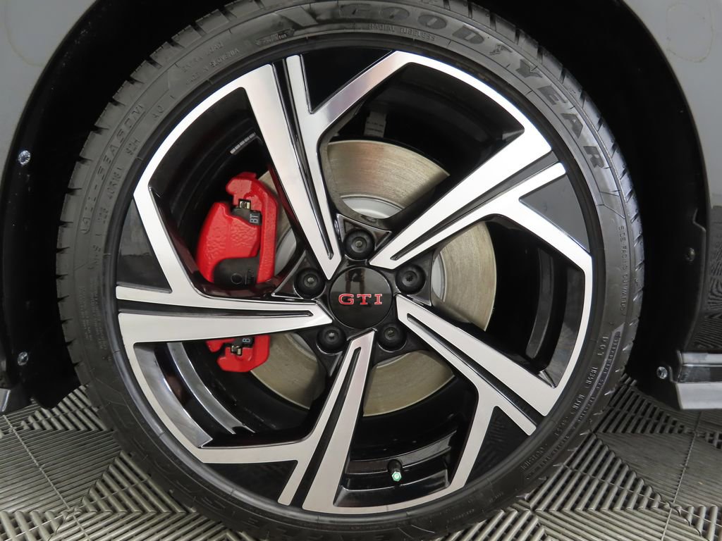 New 2026 Volkswagen GTI SE image 30