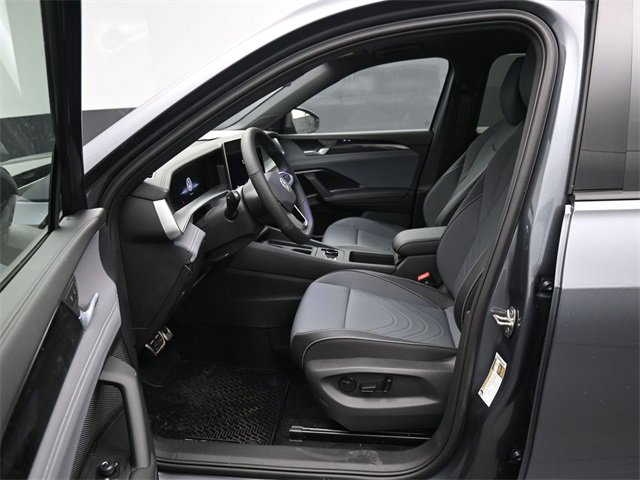 New 2026 Volkswagen Tiguan SE R-Line image 9