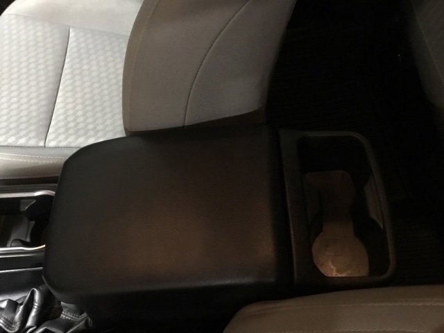 Used 2022 Toyota Tacoma SR image 38
