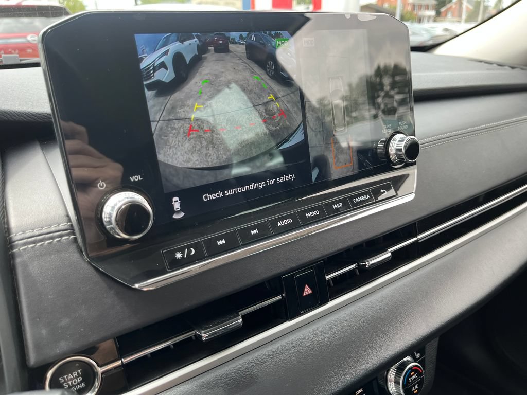 Used 2023 Mitsubishi Outlander SEL AWD/4WD image 19