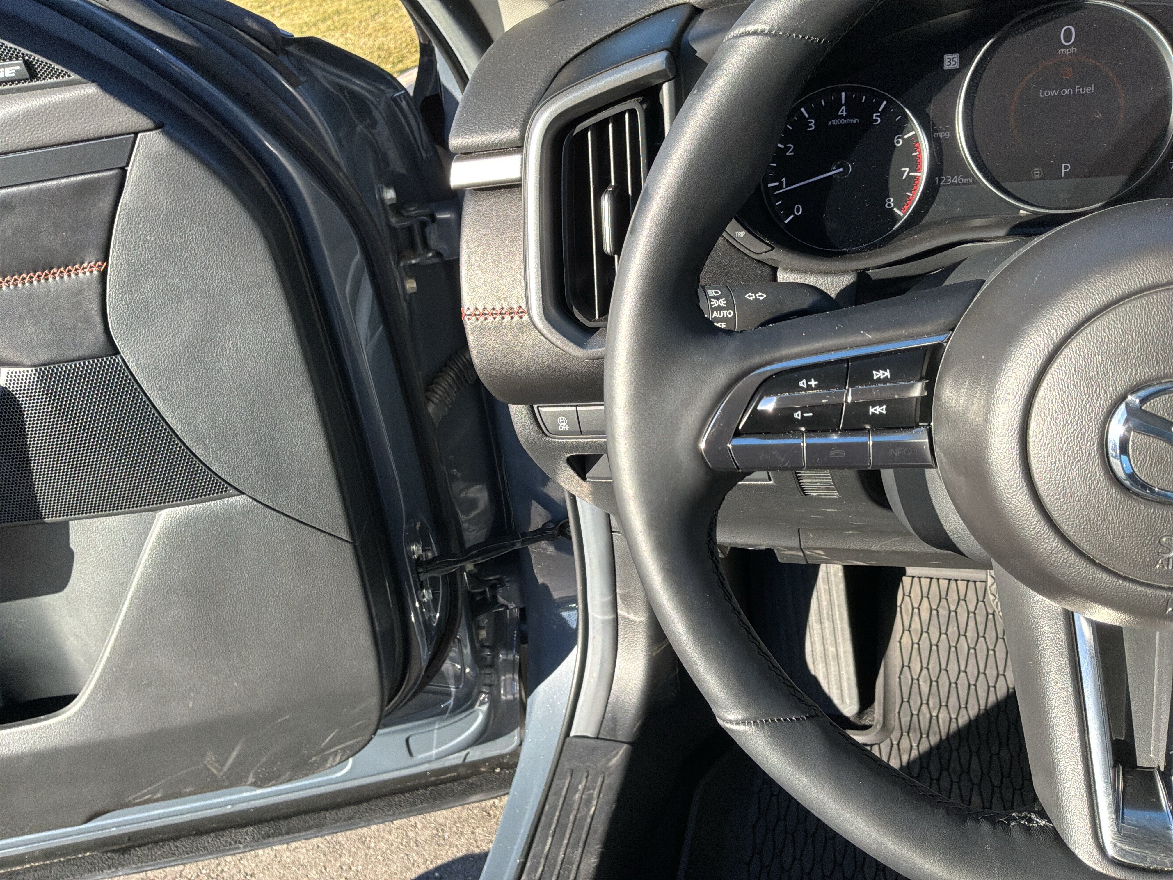 Used 2025 MAZDA CX-50 Meridian Edition w/ Apex Package AWD/4WD image 19