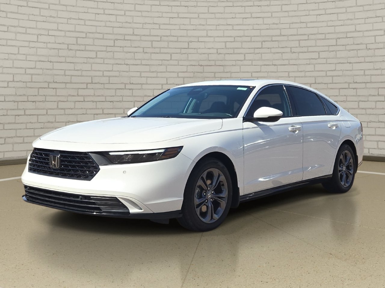Used 2026 Honda Accord EX-L image 1