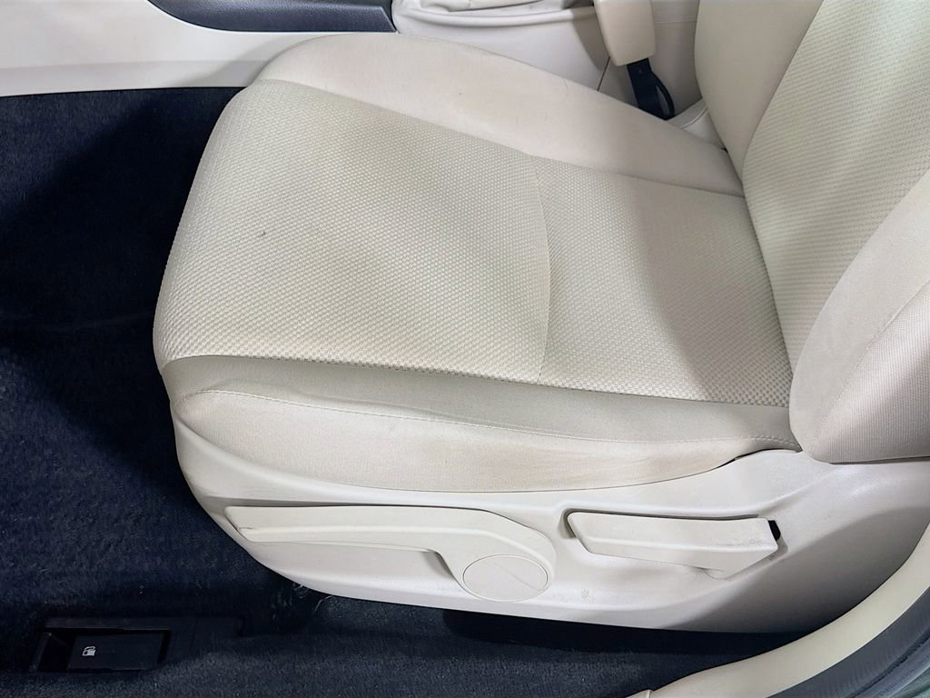 Used 2016 Subaru Impreza 2.0i Premium image 22