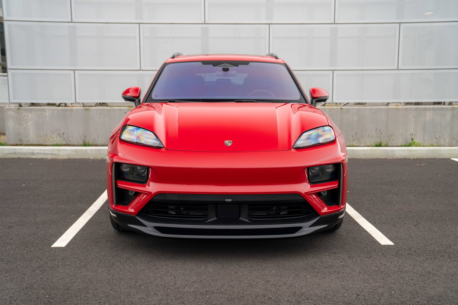 New 2026 Porsche Macan Turbo Electric image 6