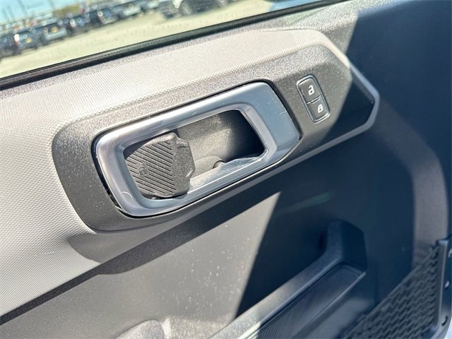 Used 2024 Ford Bronco Big Bend image 19