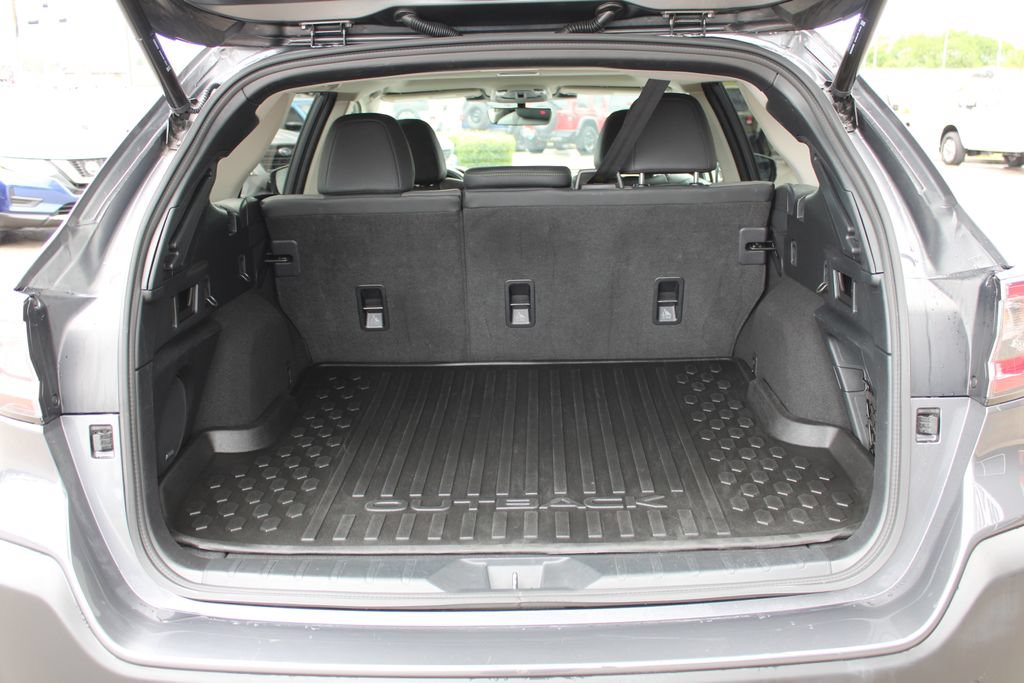 Used 2025 Subaru Outback Onyx Edition AWD/4WD image 54