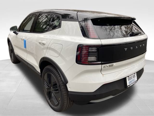 New 2026 Volvo EX30 Cross Country Ultra image 5