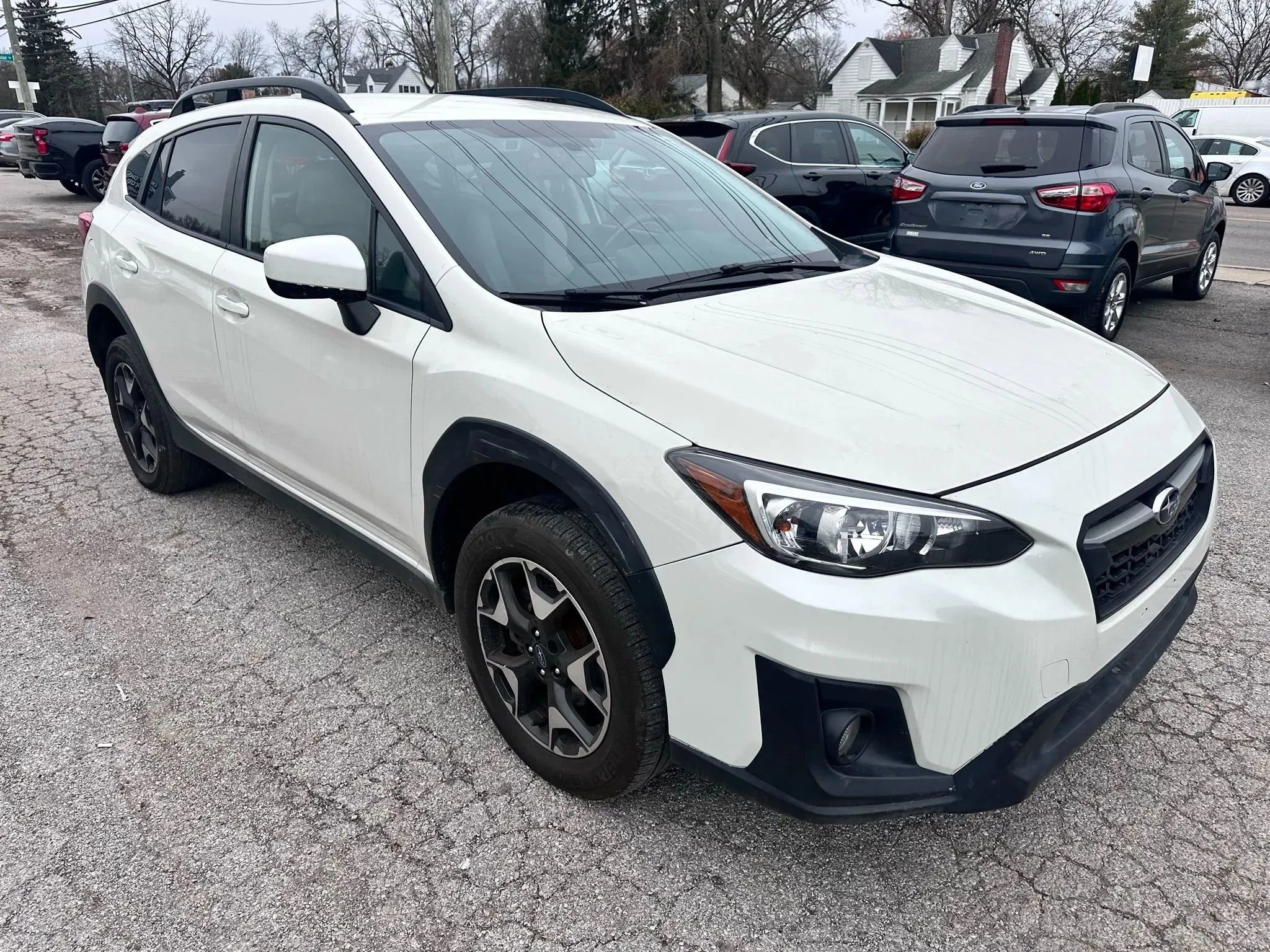 Used 2019 Subaru Crosstrek 2.0i Premium w/ Eyesight System image 2
