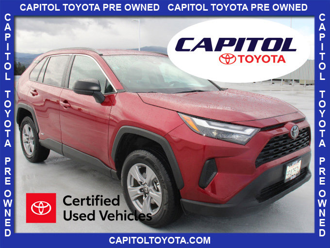 Certified 2025 Toyota RAV4 LE image 1