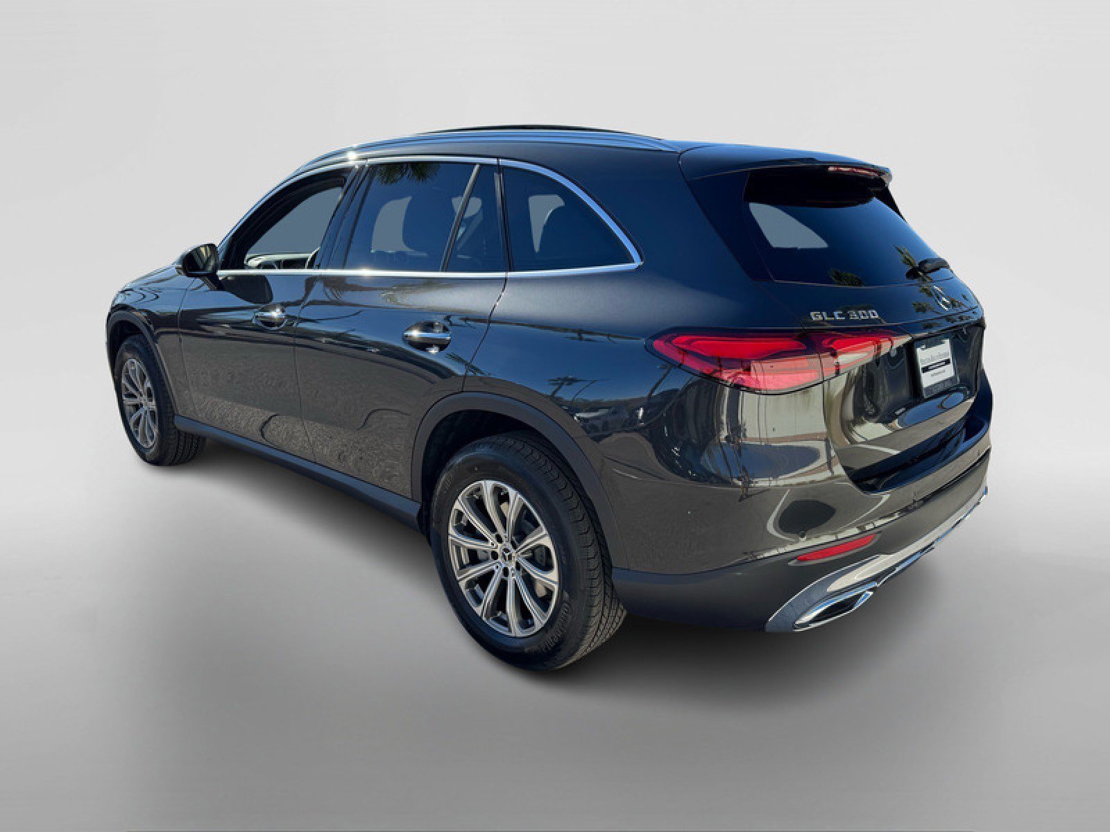 New 2026 Mercedes-Benz GLC 300 image 3