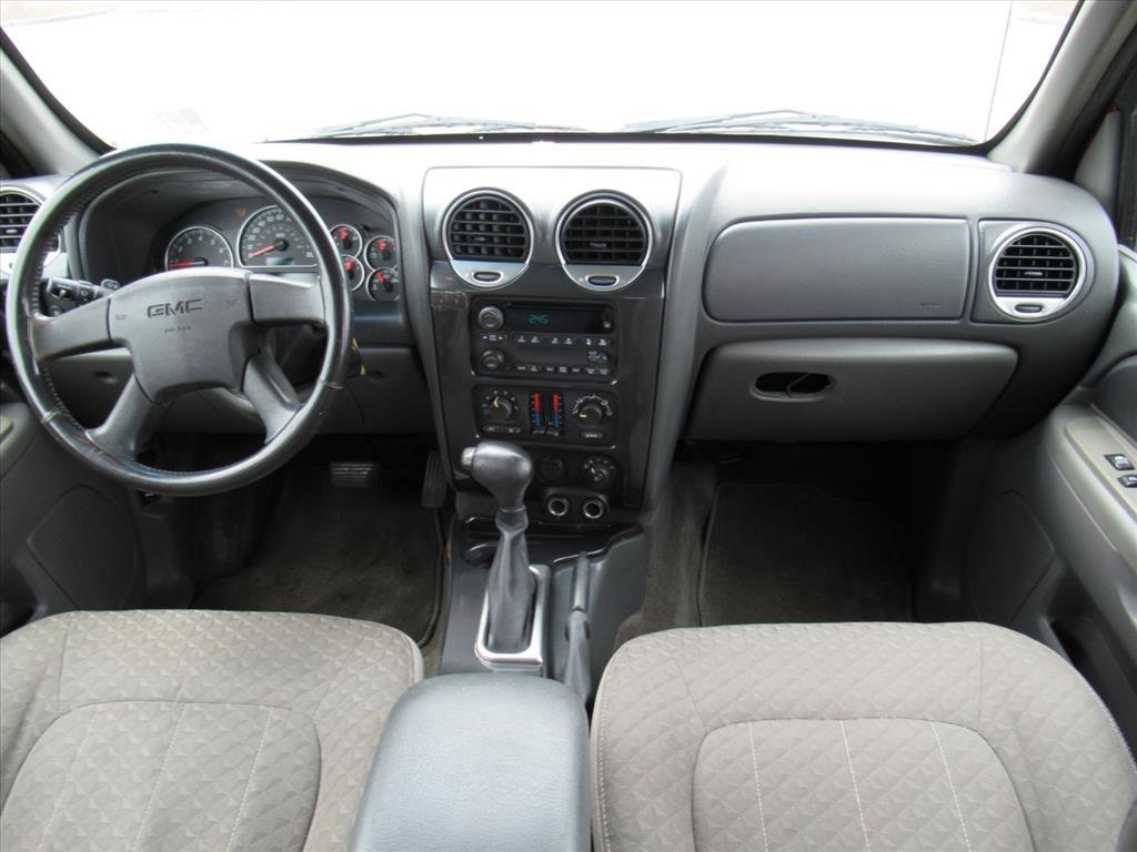 Used 2004 GMC Envoy XUV SLE w/ 1SB Preferred Equipment Group image 12