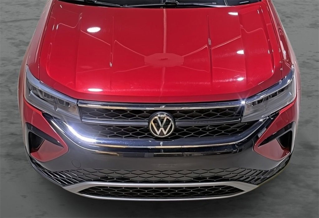 Used 2022 Volkswagen Taos SE image 16