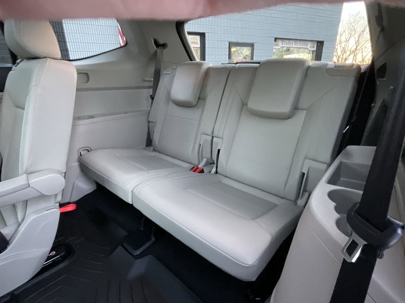 Used 2022 Volkswagen Atlas SEL image 12