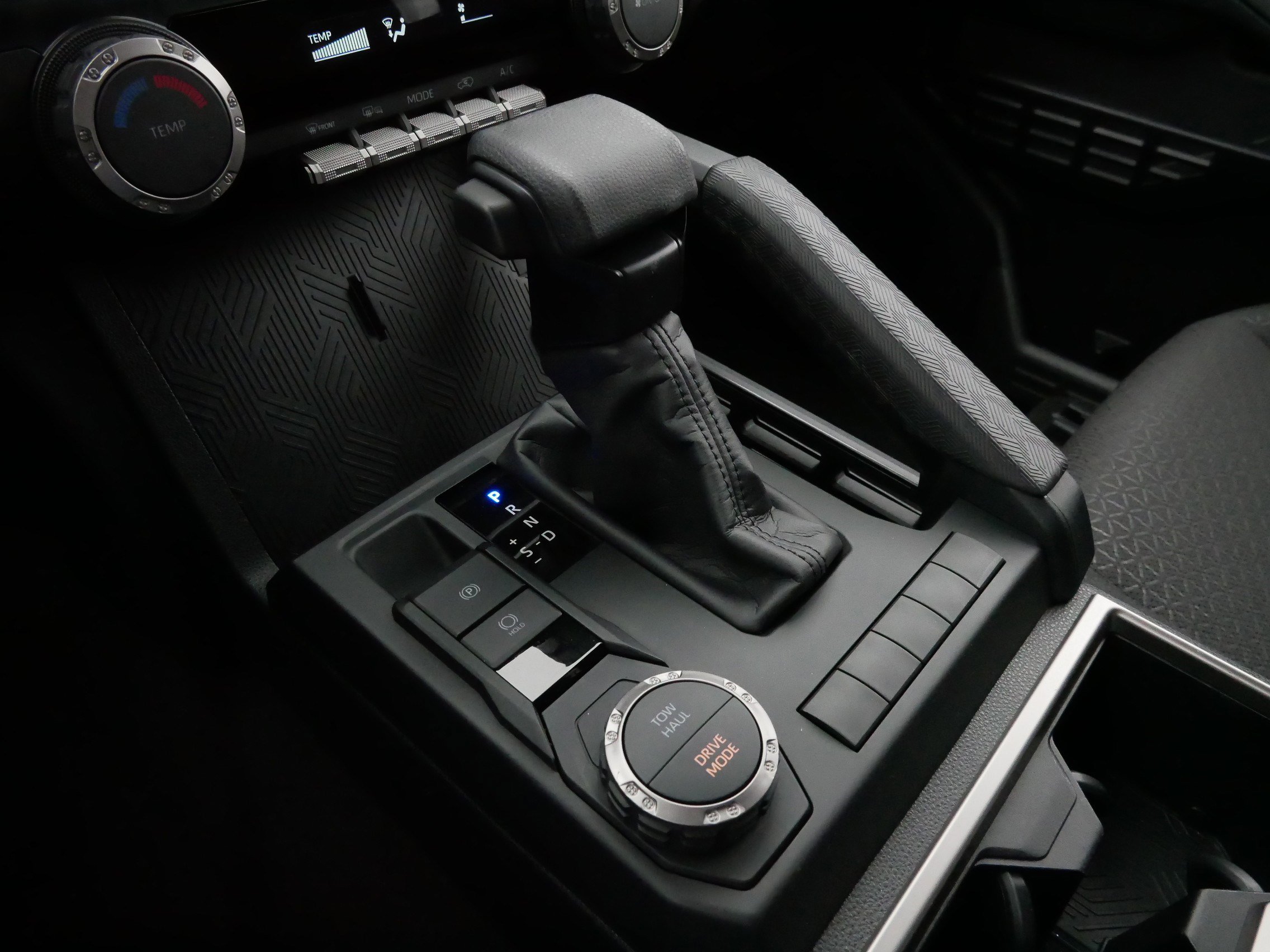 Certified 2025 Toyota 4Runner SR5 image 24