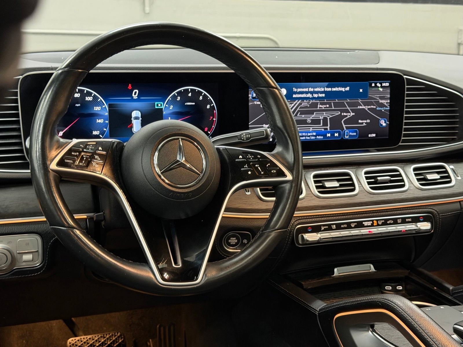 Used 2024 Mercedes-Benz GLE 350 4MATIC image 36